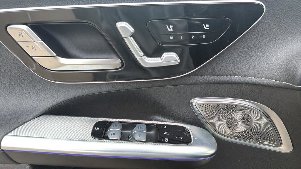 Used 2025 Mercedes-Benz EQE 350+ 4MATIC SUV image 23