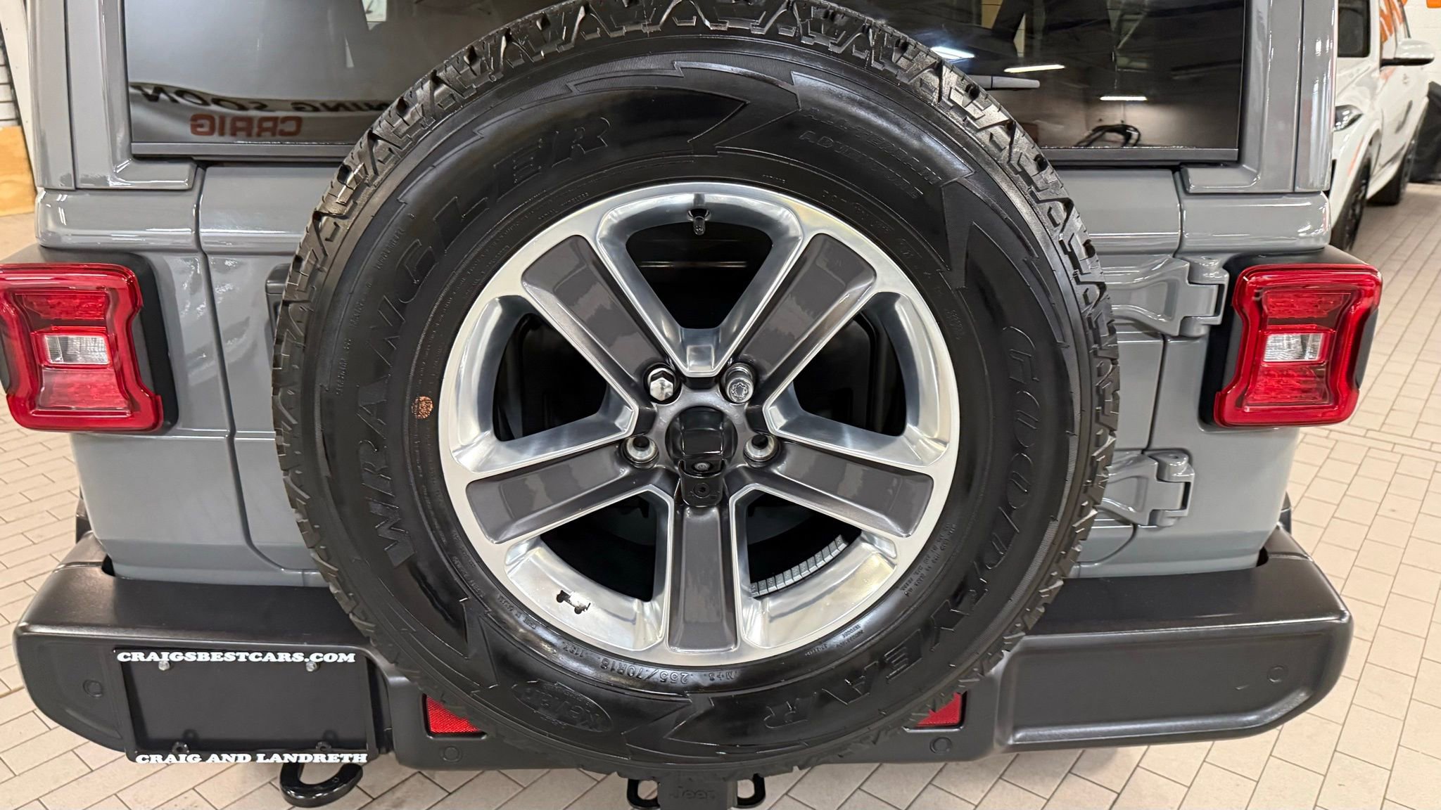 Used 2021 Jeep Wrangler Unlimited Sahara image 15