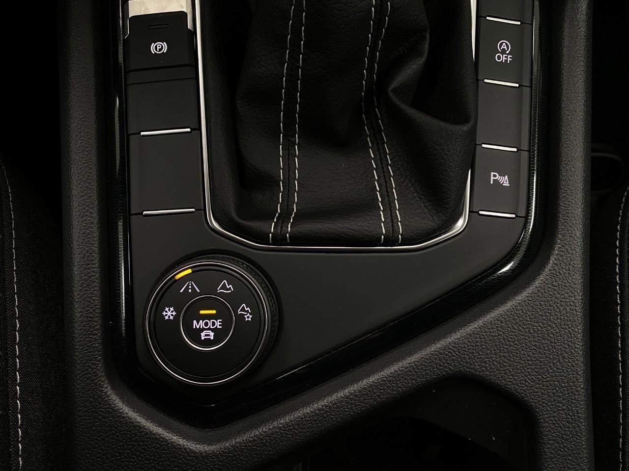 New 2026 Volkswagen Taos SE AWD/4WD image 53
