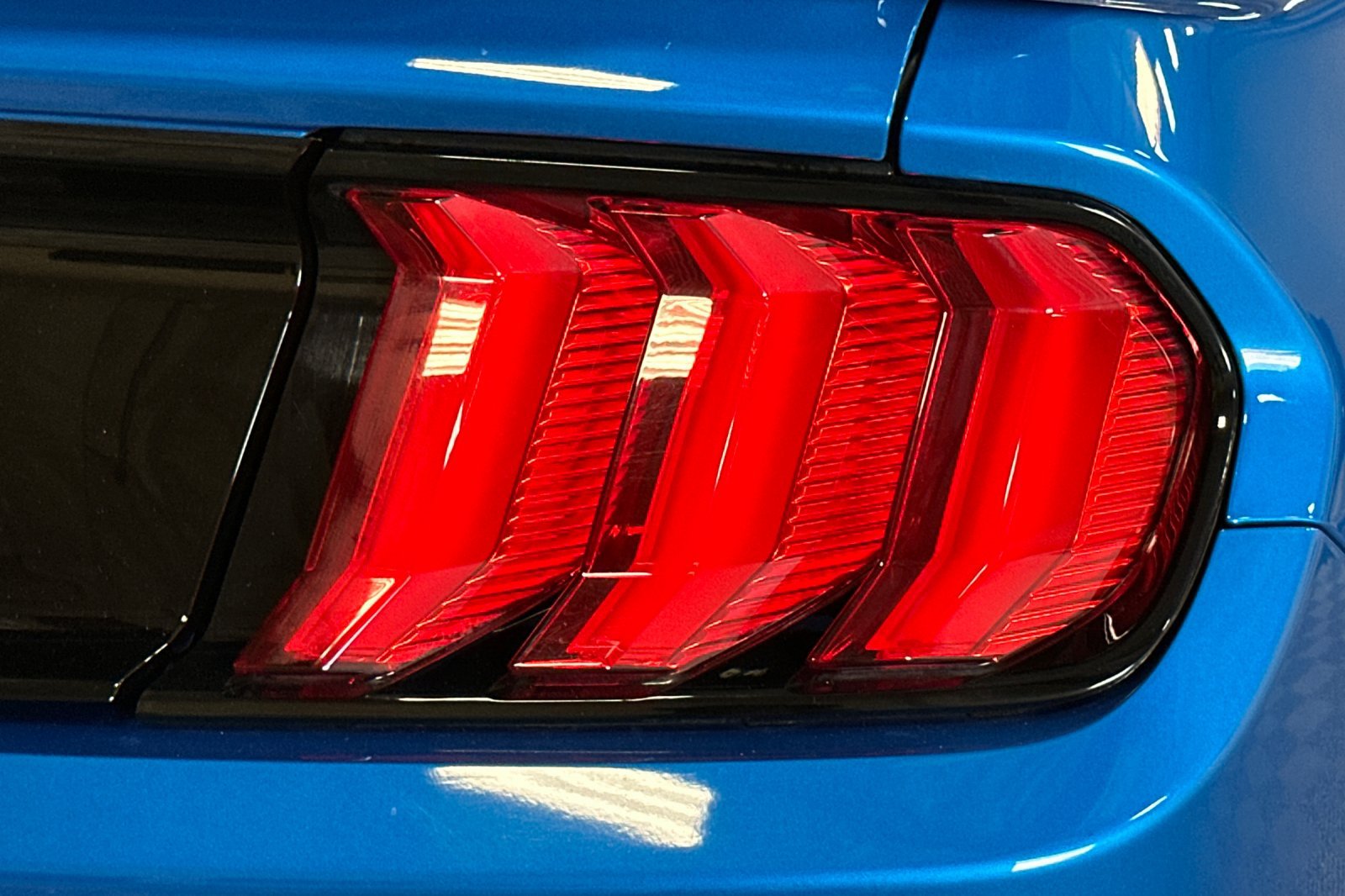 Used 2019 Ford Mustang GT w/ GT Performance Package RWD image 45