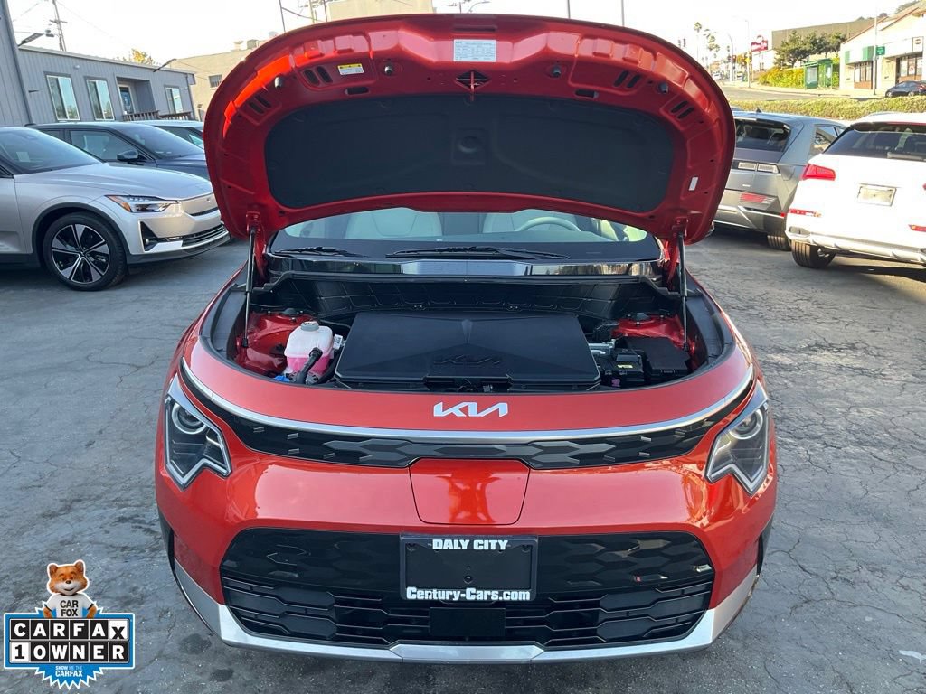 Used 2023 Kia Niro Wind FWD image 13