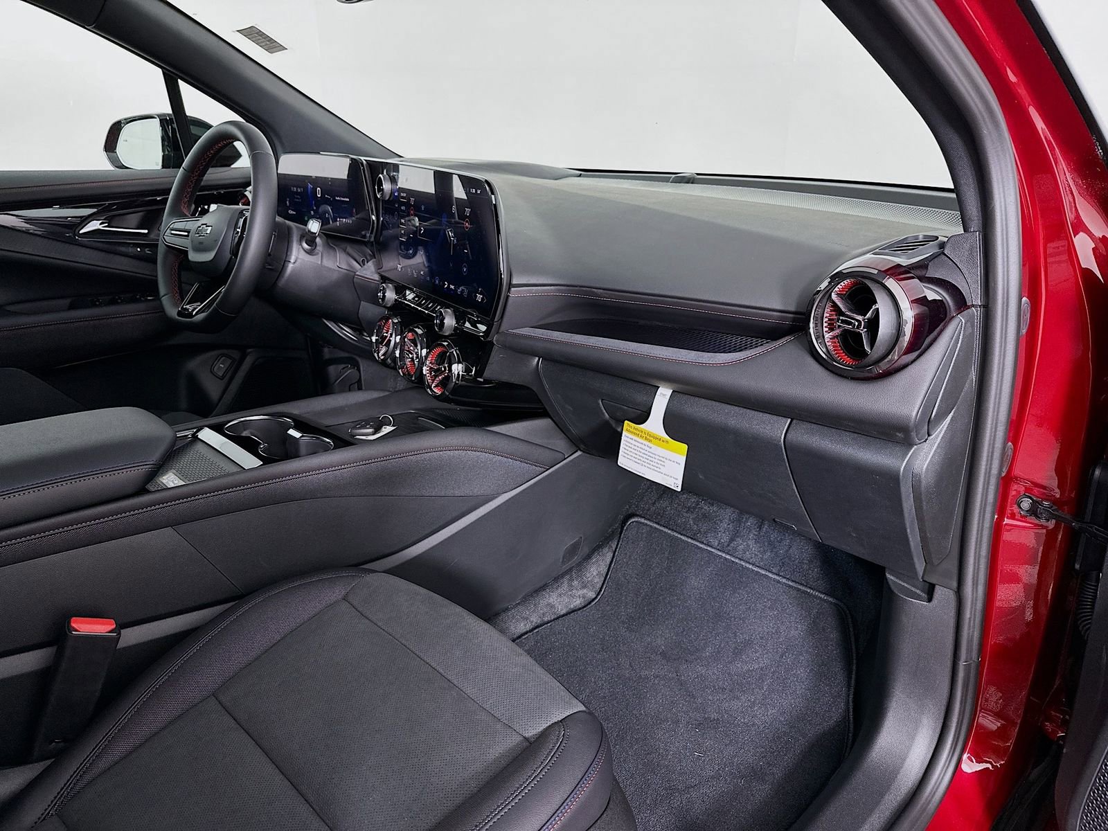 New 2026 Chevrolet Blazer EV RS AWD/4WD image 28