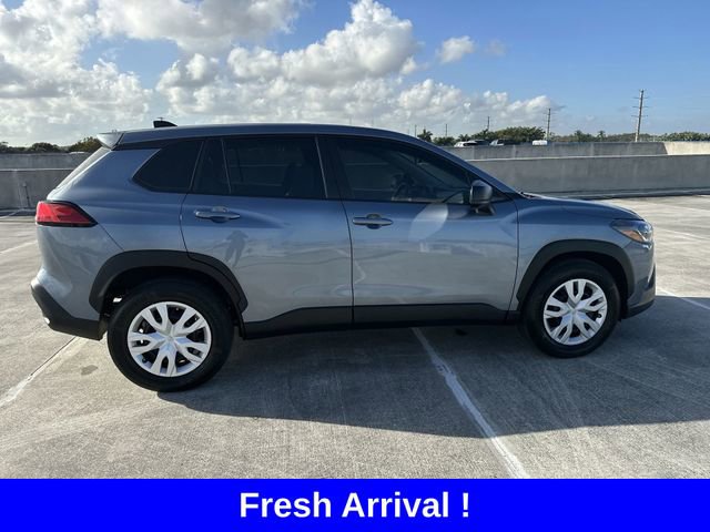 Used 2024 Toyota Corolla Cross L image 20