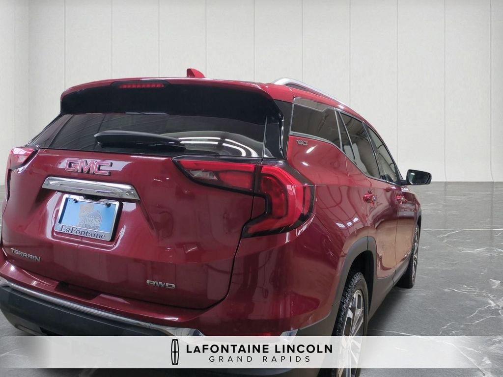 Used 2020 GMC Terrain SLT w/ Preferred Package image 5