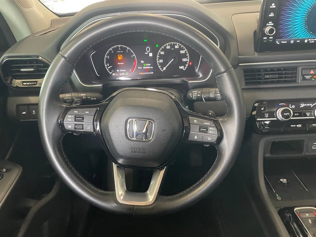 Used 2025 Honda Pilot EX-L image 13