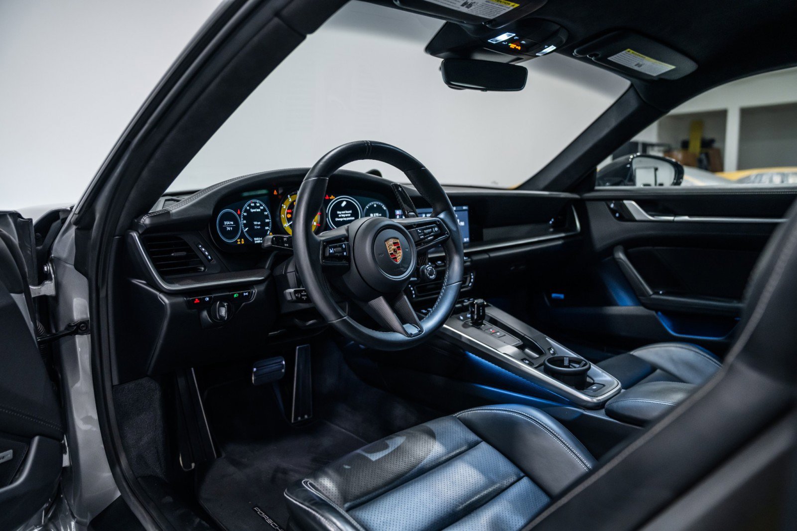 Used 2021 Porsche 911 Turbo S image 10