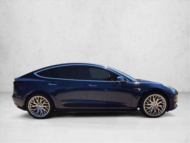 Used 2018 Tesla Model 3 Long Range RWD image 4