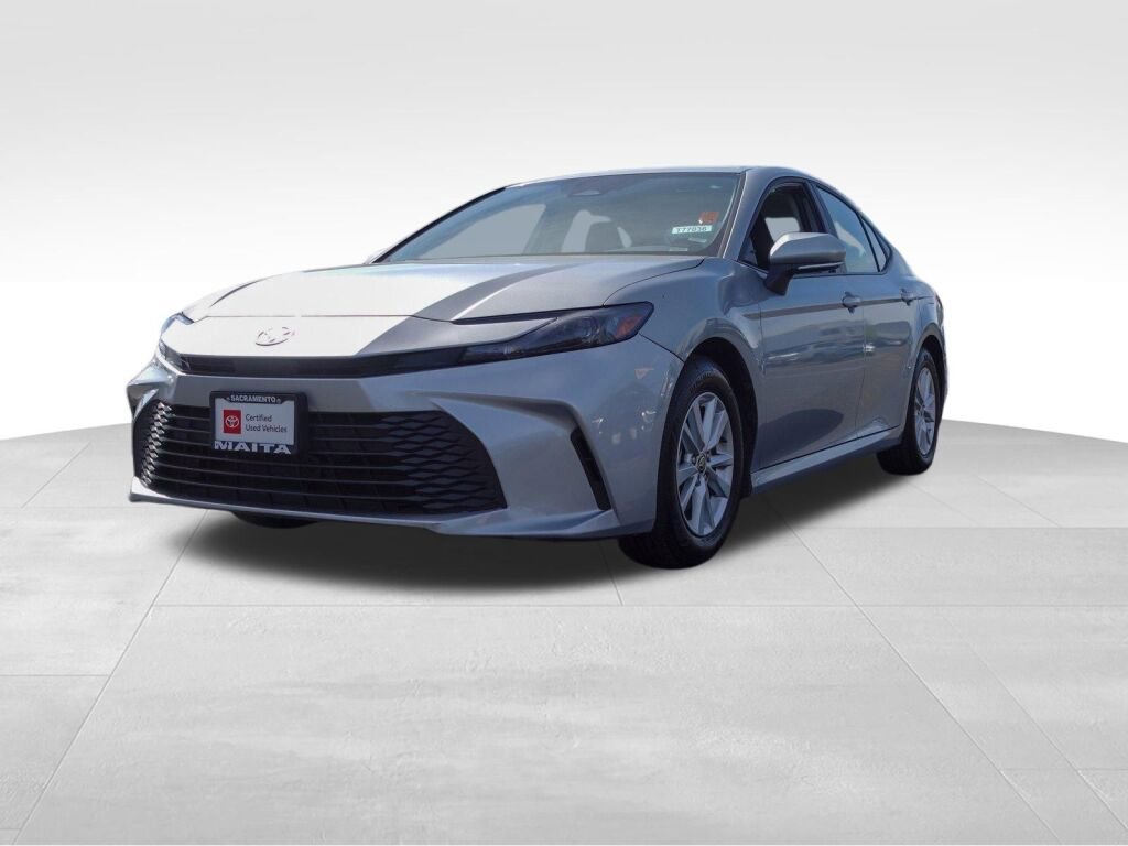 Certified 2025 Toyota Camry LE image 8