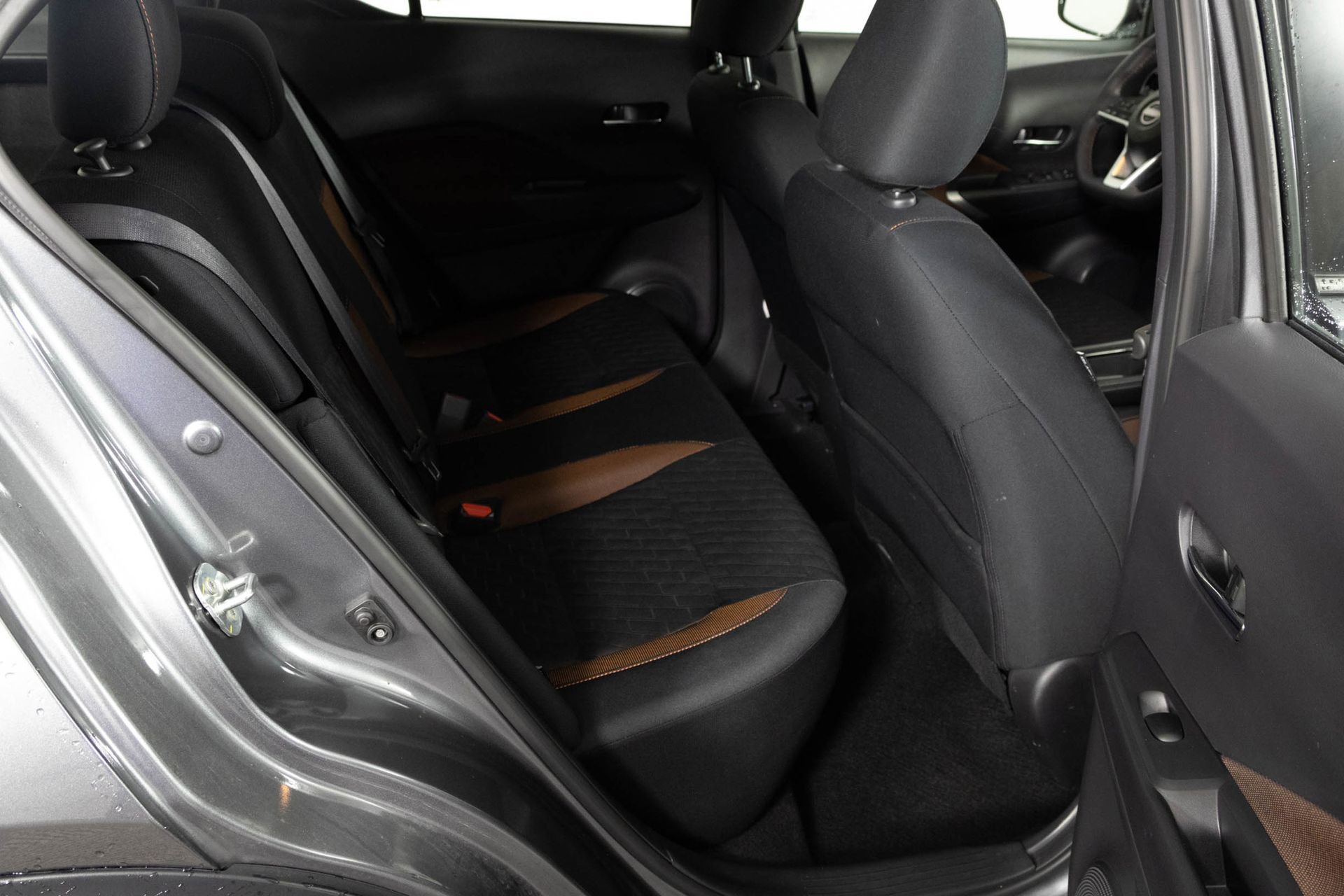 Used 2024 Nissan Kicks SR FWD image 36