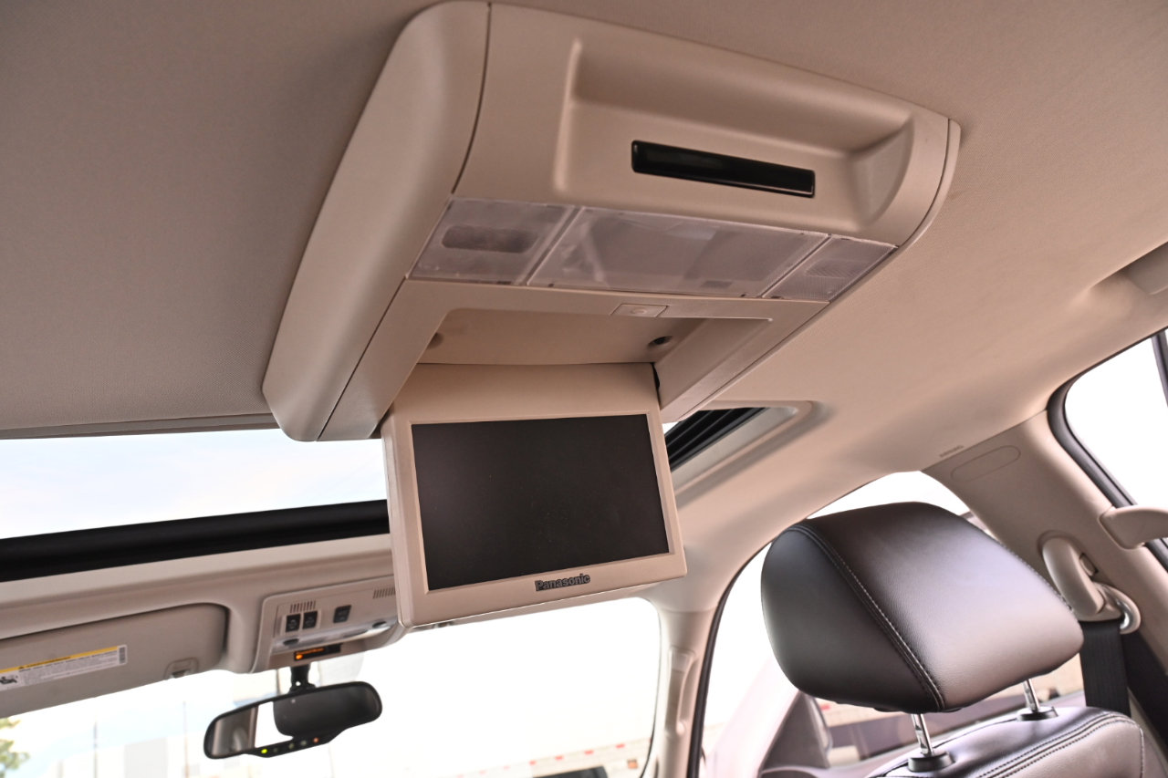 Used 2010 Chevrolet Tahoe LT w/ Luxury Package image 19