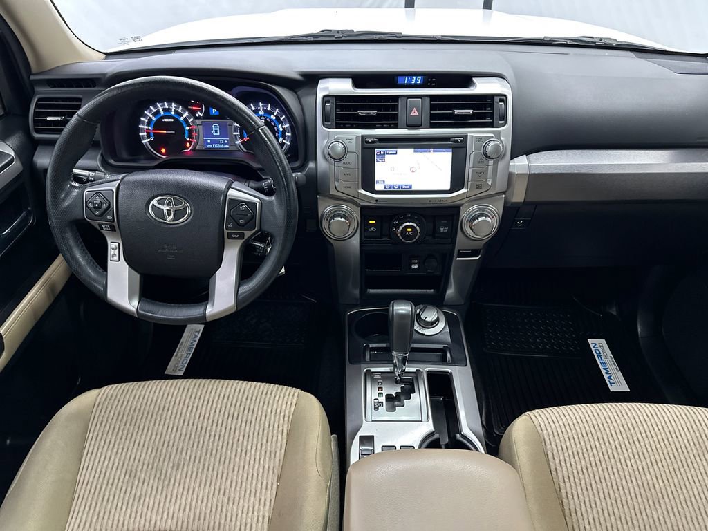 Used 2018 Toyota 4Runner SR5 AWD/4WD image 22
