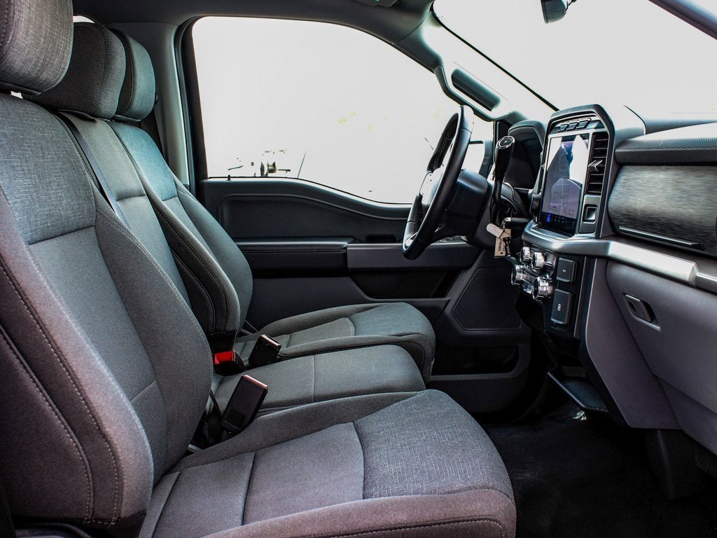 Used 2024 Ford F150 XLT image 36