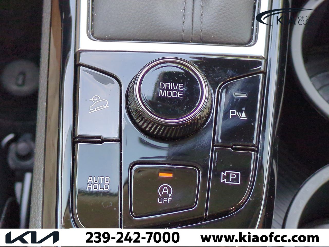 Certified 2025 Kia Sportage EX image 22