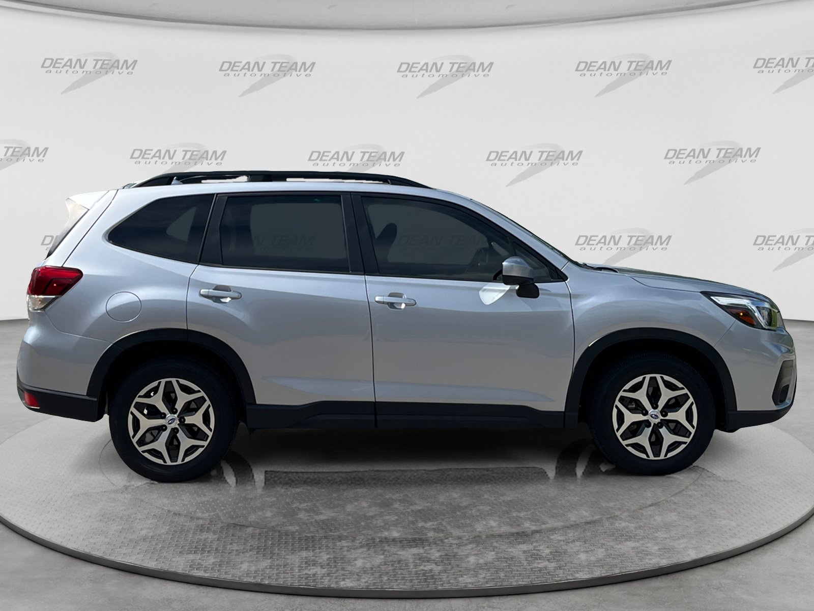 Used 2020 Subaru Forester Premium w/ Popular Package #1 AWD/4WD image 8