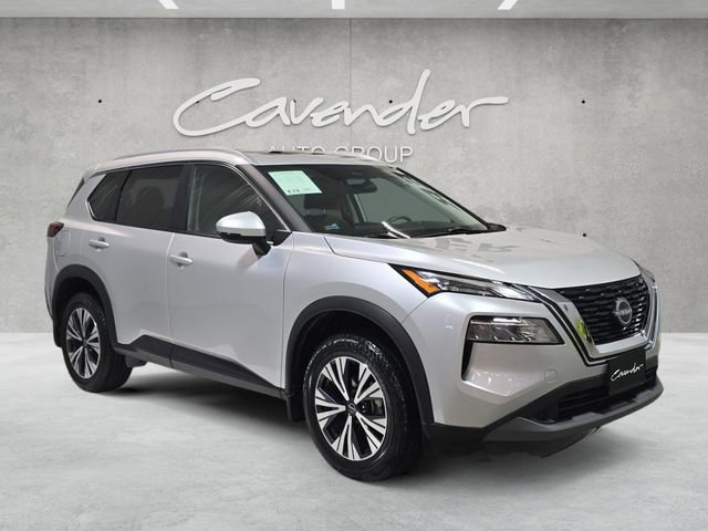 Used 2023 Nissan Rogue SV w/ SV Premium Package image 2