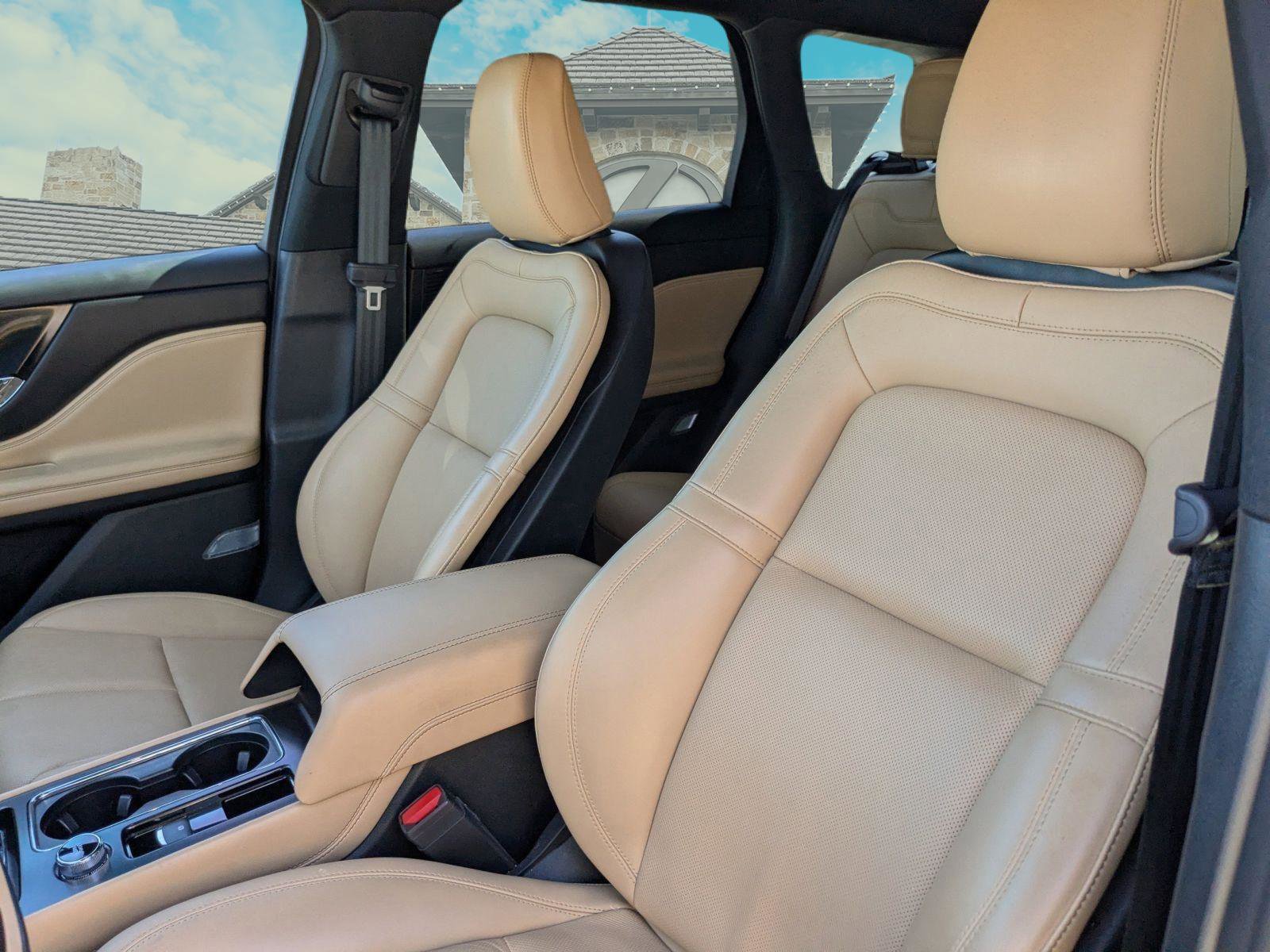 Used 2022 Lincoln Corsair Grand Touring image 25