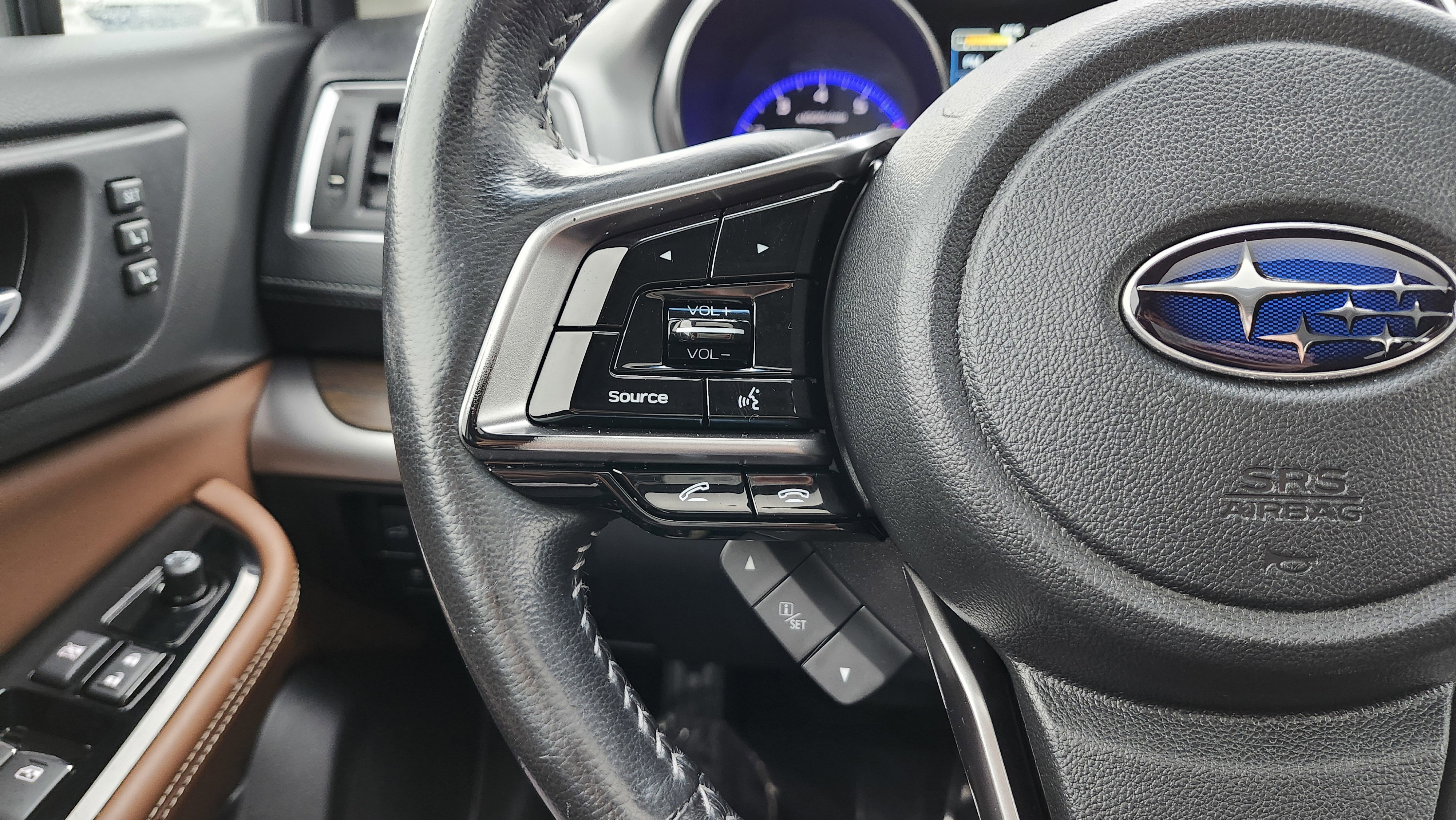 Used 2019 Subaru Outback 2.5i Touring image 41