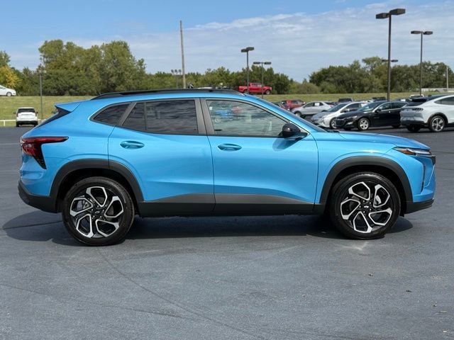 New 2026 Chevrolet Trax RS w/ Driver Confidence Package image 8