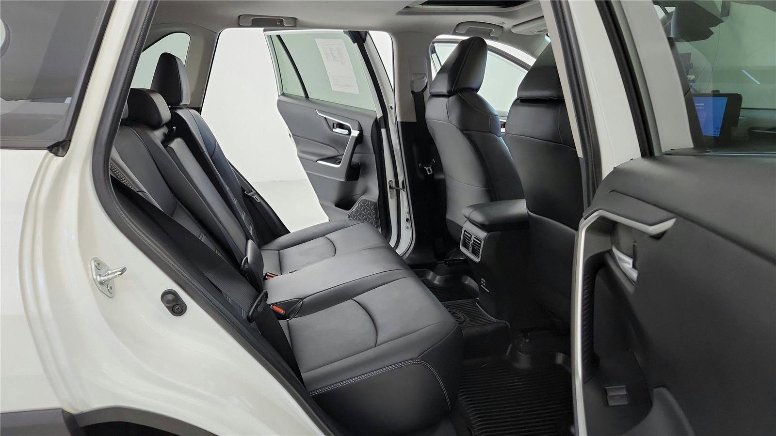 Certified 2023 Toyota RAV4 XLE Premium image 14