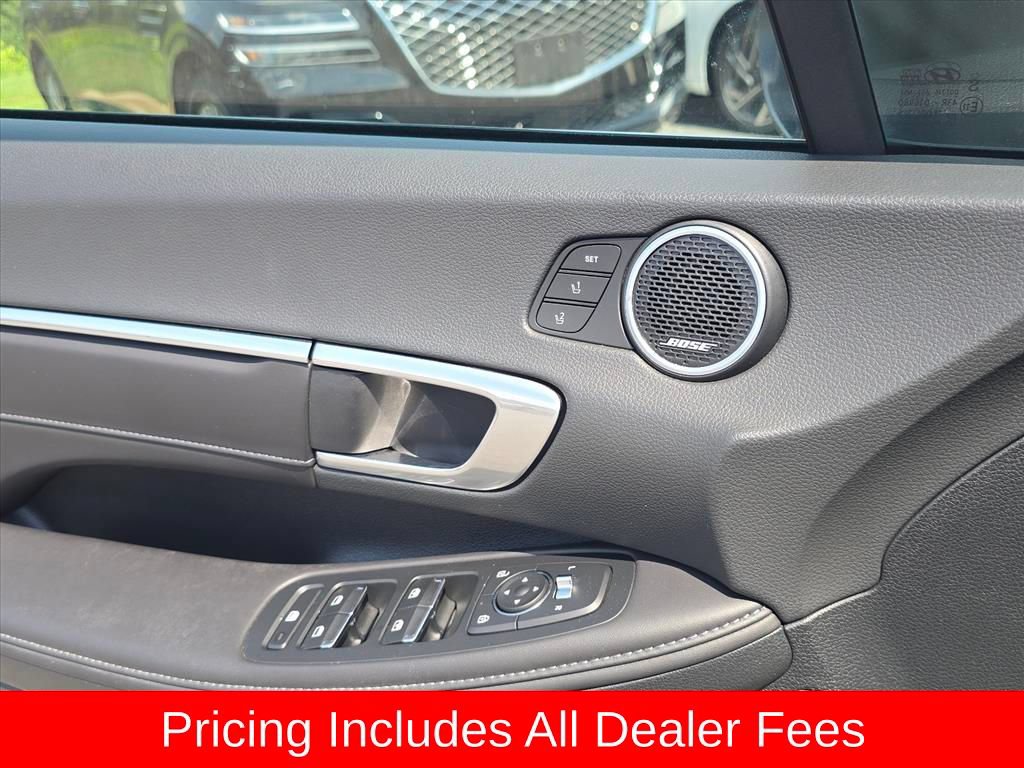 Used 2023 Hyundai Sonata Limited w/ Cargo Package FWD image 19
