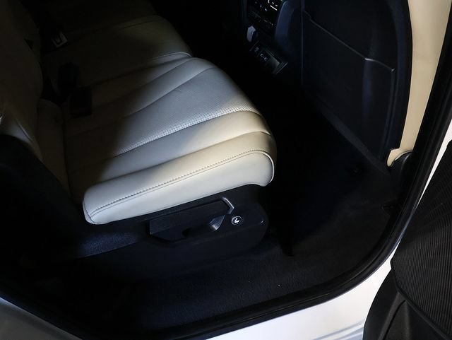 Certified 2023 Acura MDX SH-AWD w/ Technology Package image 34