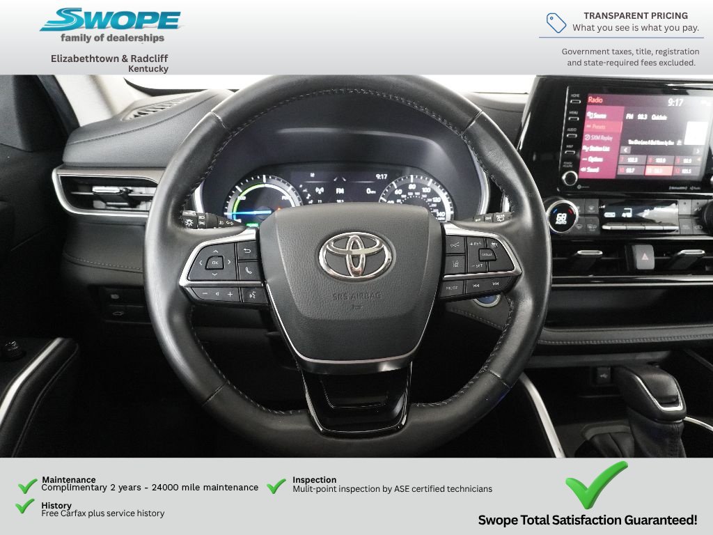 Used 2021 Toyota Highlander XLE AWD/4WD image 17