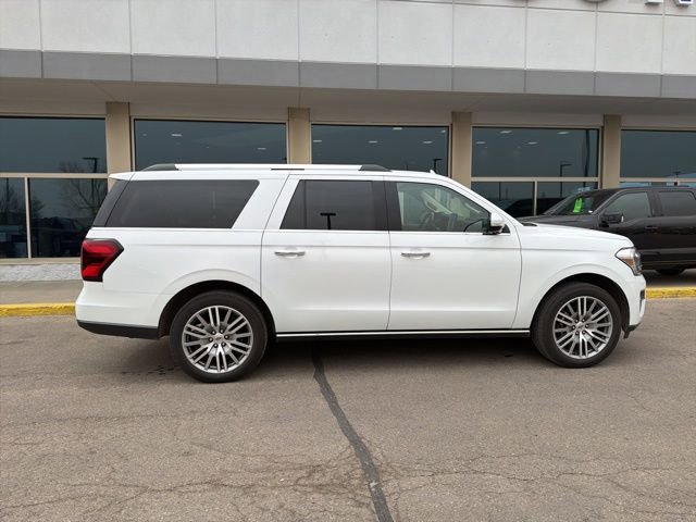 Certified 2022 Ford Expedition Max Limited AWD/4WD image 9