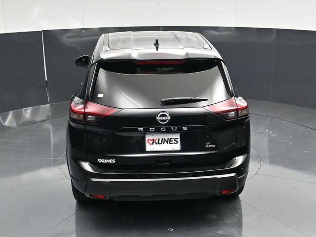 Used 2025 Nissan Rogue SV AWD/4WD image 50