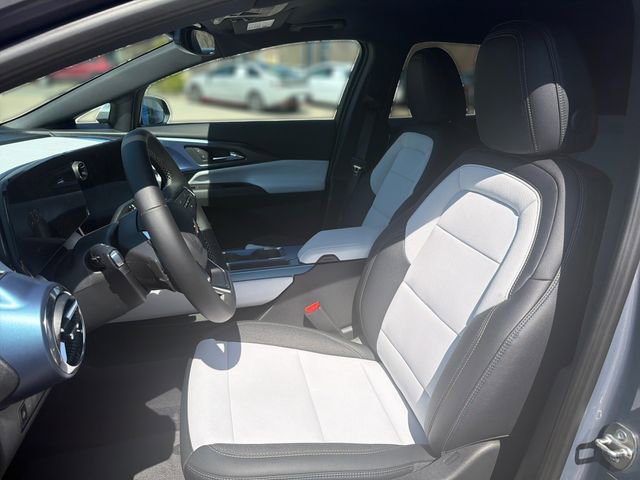 New 2026 Chevrolet Equinox EV LT AWD/4WD image 9