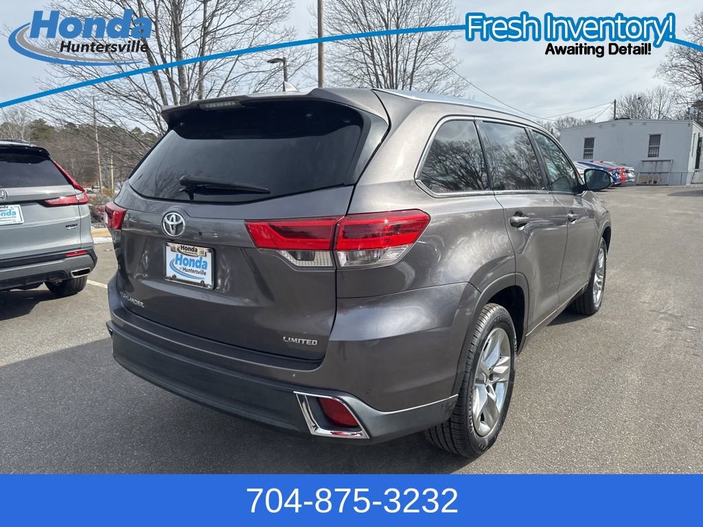 Used 2019 Toyota Highlander Limited image 8