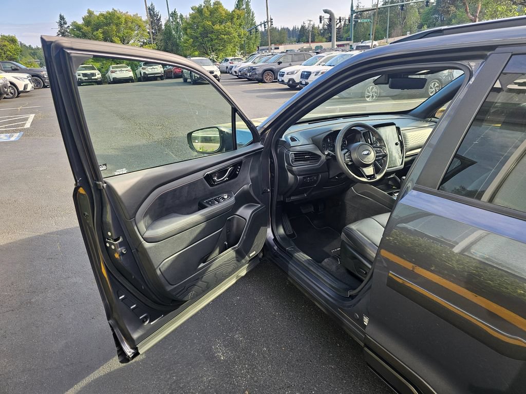 Certified 2025 Subaru Forester Touring AWD/4WD image 19