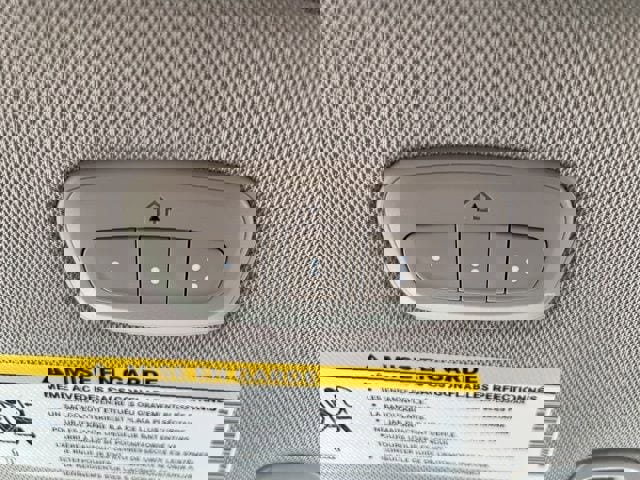 Used 2024 Chrysler Pacifica Limited image 34