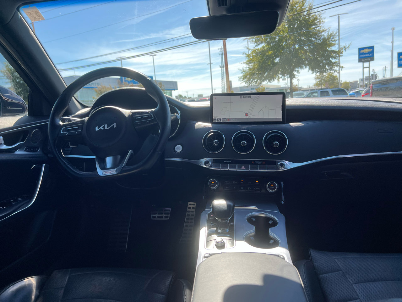 Used 2022 Kia Stinger GT2 image 41