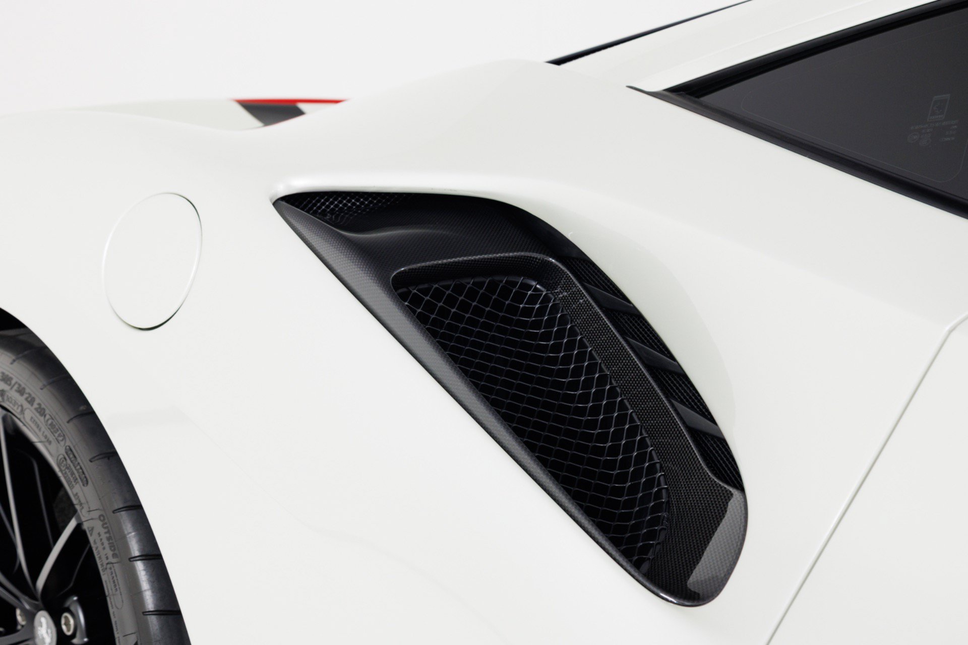 Used 2020 Ferrari 488 Pista Coupe RWD image 67