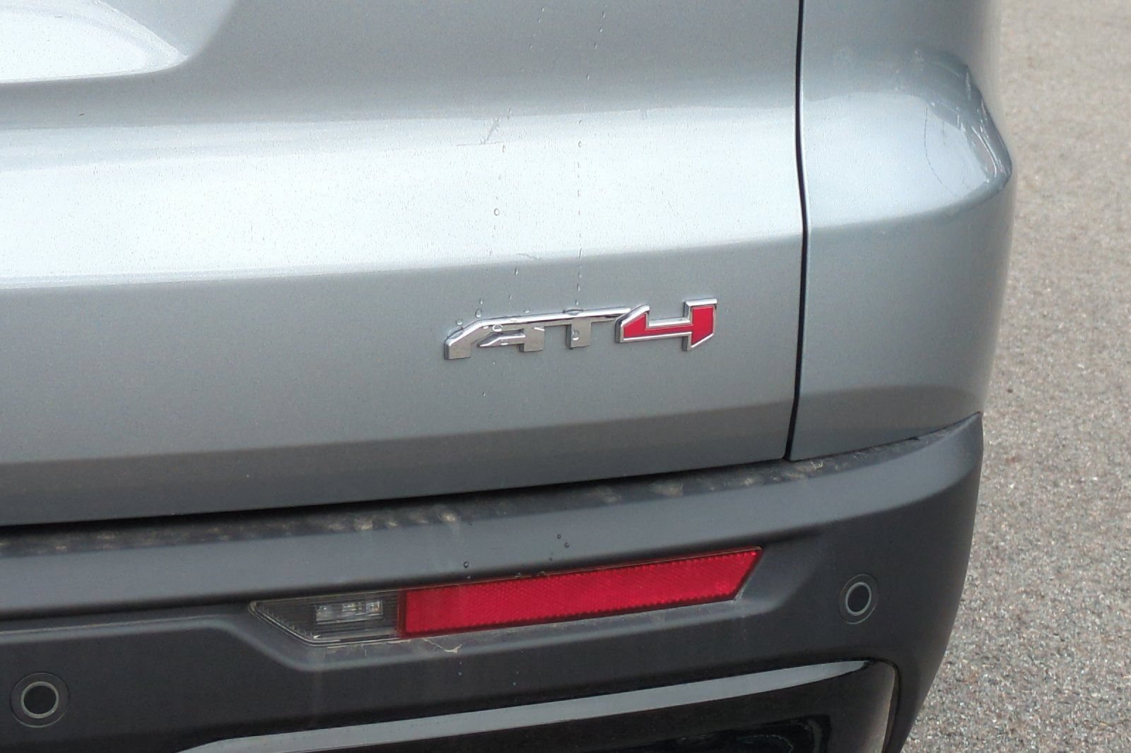 Used 2025 GMC Acadia AT4 w/ Luxury Package AWD/4WD image 51