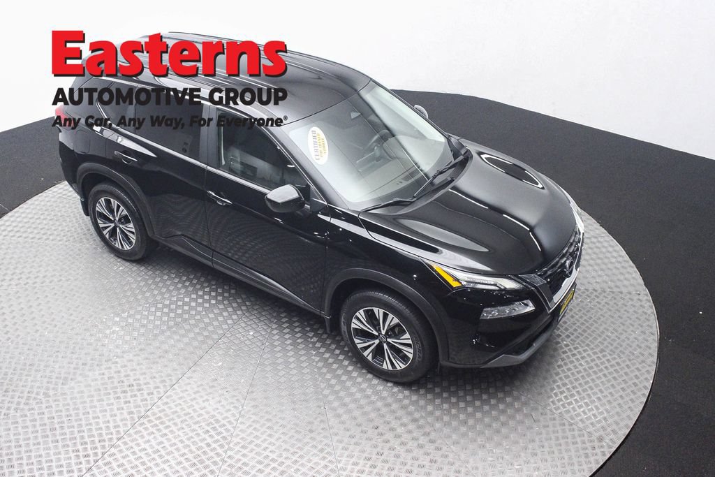 Used 2023 Nissan Rogue SV AWD/4WD image 3