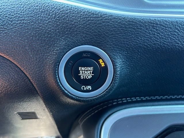 Used 2022 Dodge Challenger R/T RWD image 23