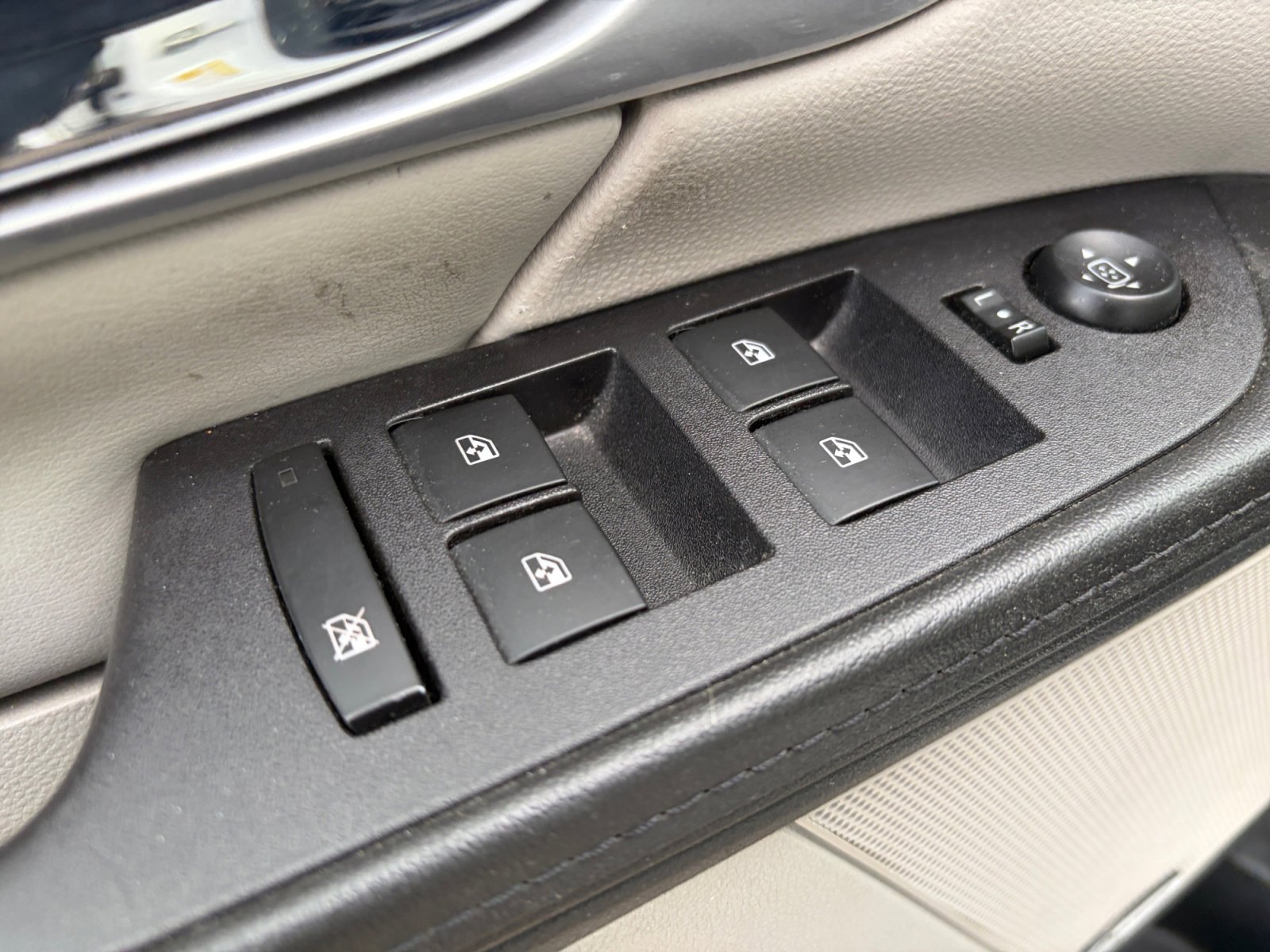 Used 2016 GMC Terrain SLE w/ Driver Alert Package I image 16