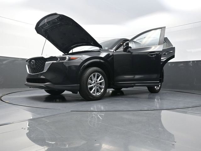 Used 2024 MAZDA CX-5 AWD 2.5 S w/ Select Package image 31