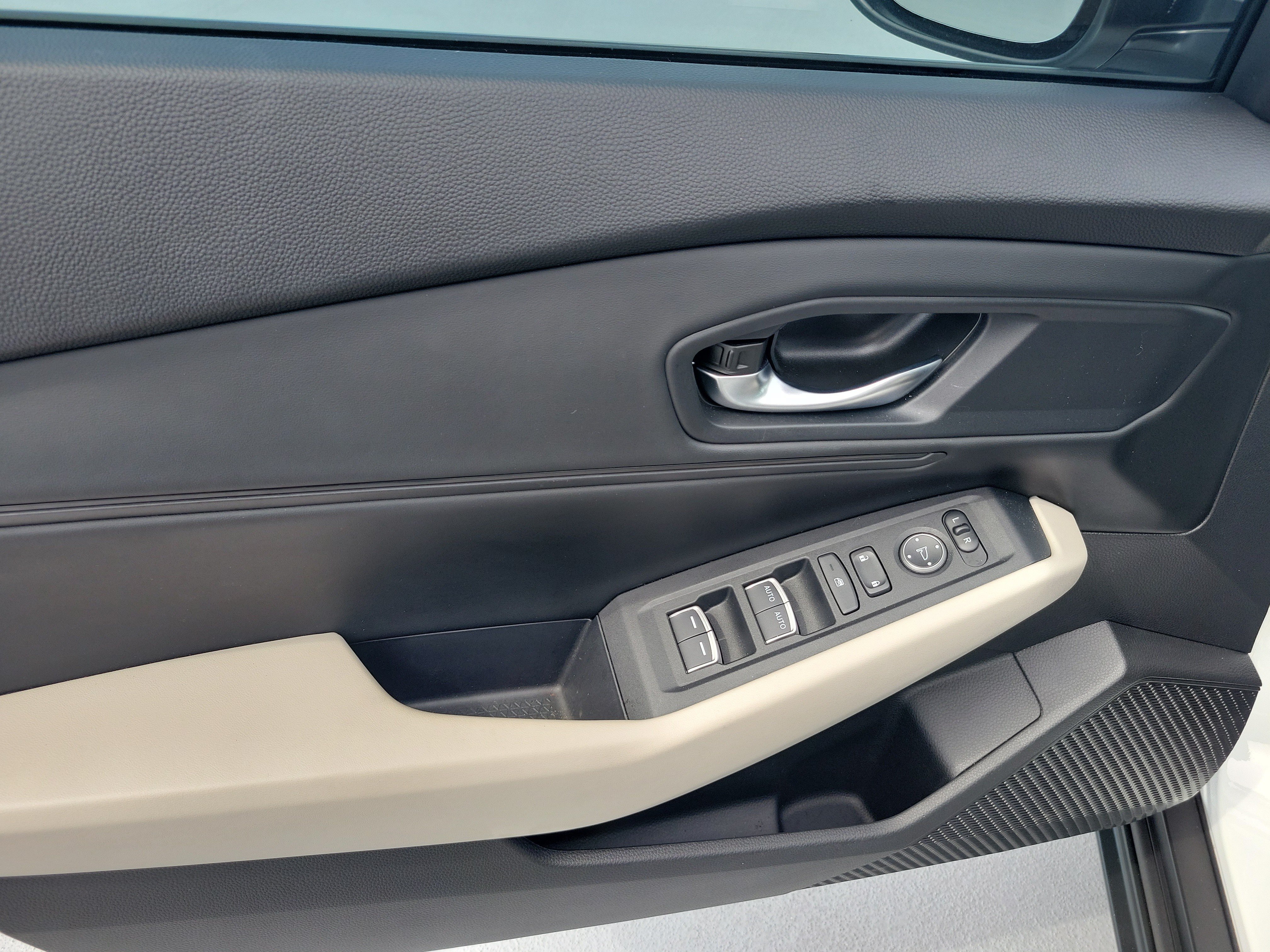 Used 2024 Honda Accord EX image 18
