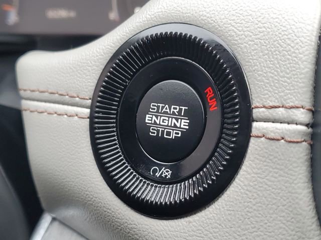 Used 2024 Jeep Compass Limited image 15