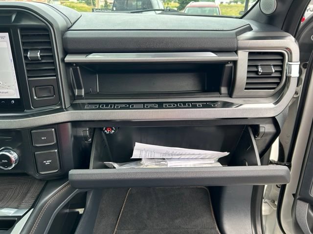 Used 2024 Ford F350 Platinum w/ Tremor Off-Road Package AWD/4WD image 43