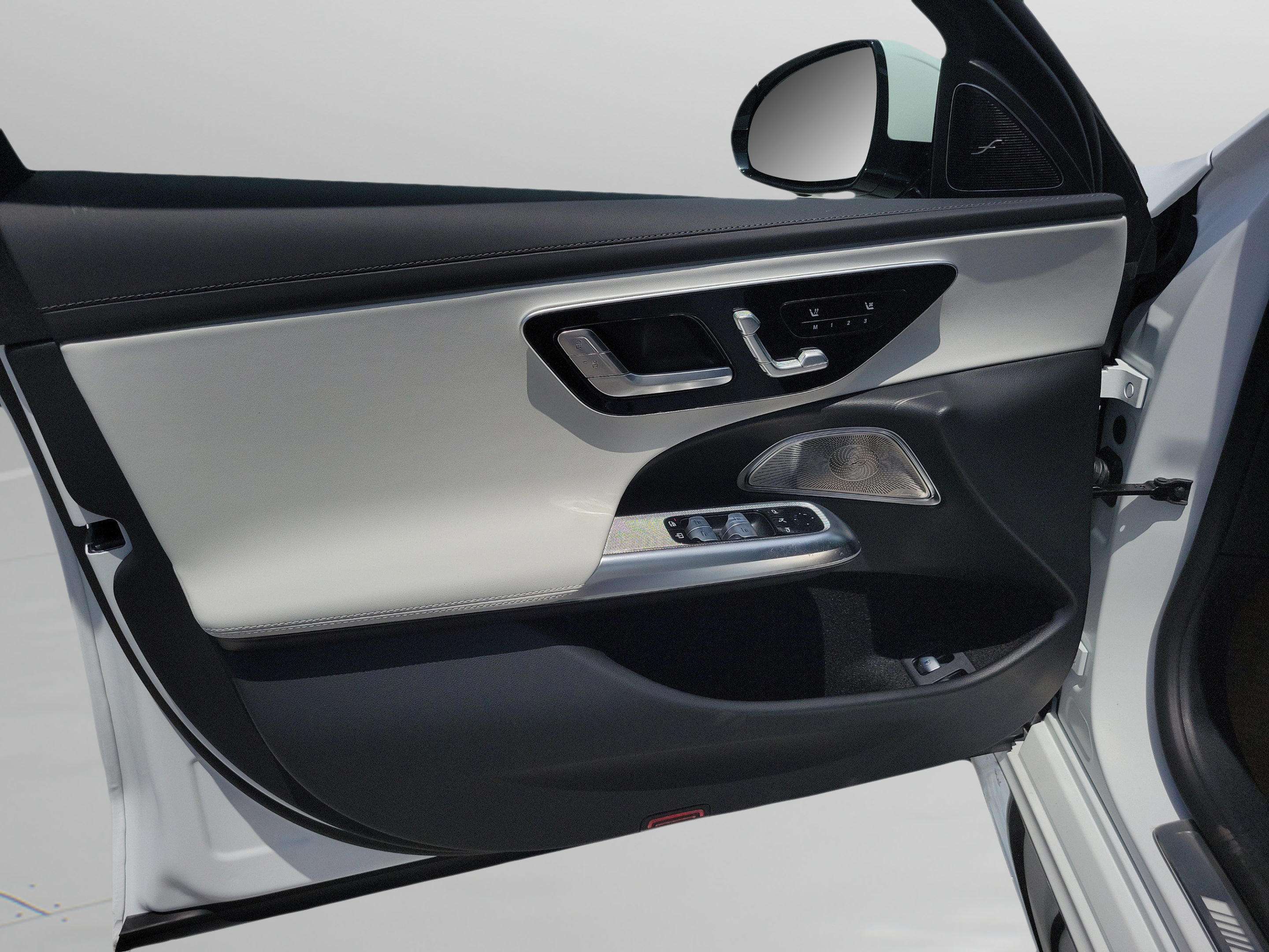 New 2026 Mercedes-Benz E 53 AMG e 4MATIC Sedan image 16