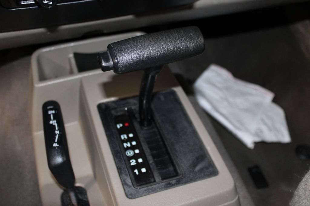 Used 2005 Jeep Wrangler Unlimited AWD/4WD image 27