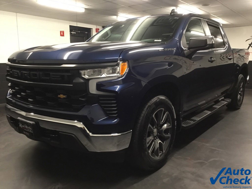 Used 2022 Chevrolet Silverado 1500 LT AWD/4WD image 5