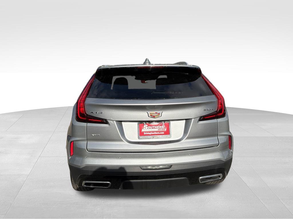 Used 2025 Cadillac XT4 Premium Luxury AWD/4WD image 4