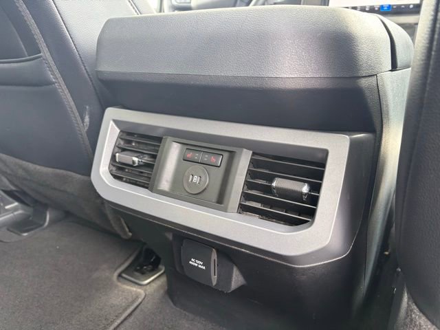 Used 2025 Ford F450 Lariat w/ Chrome Package AWD/4WD image 36