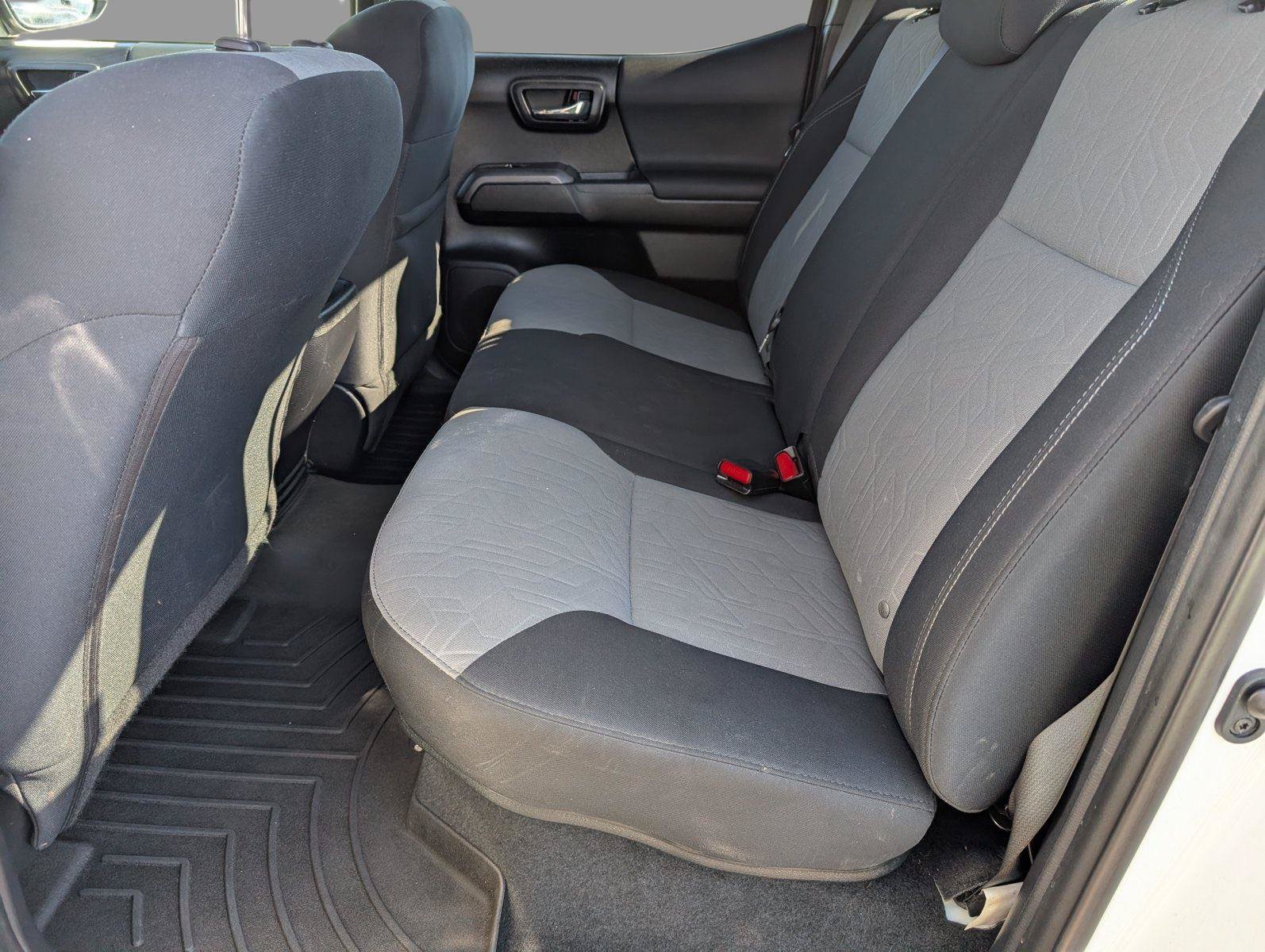 Used 2021 Toyota Tacoma TRD Sport RWD image 32