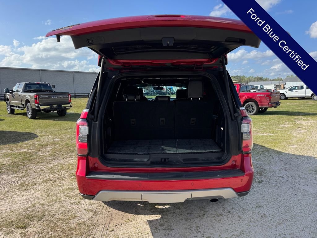 Certified 2020 Ford Expedition Limited w/ Special Edition Package image 28