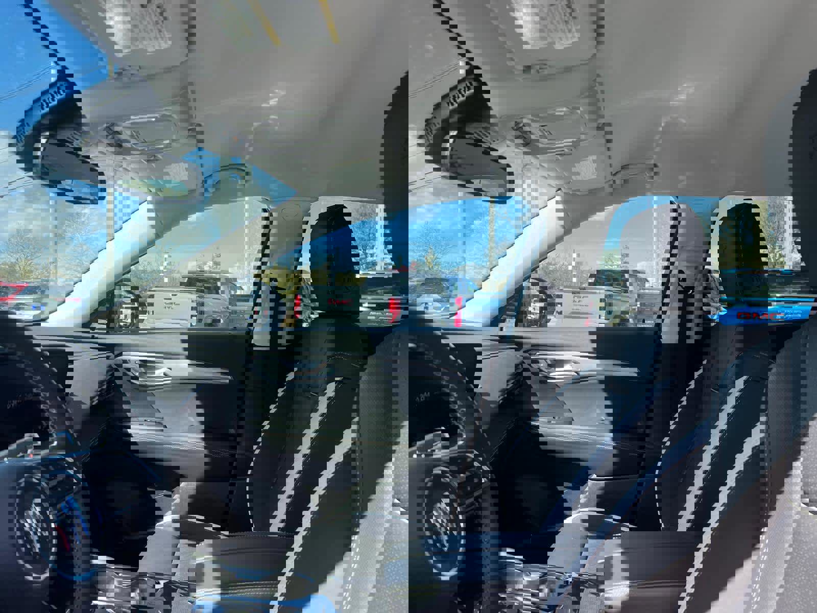 Certified 2025 Buick Envision Sport Touring image 12